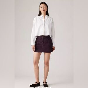Levi’s Plum Color Mid Rise Corduroy Icon Skirt - Size 24 - NWT
